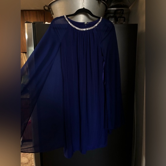 Second hand dresses! - Picture 5 of 6